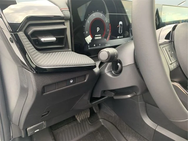 2026 Nissan KICKS SR AWD - Photo 13