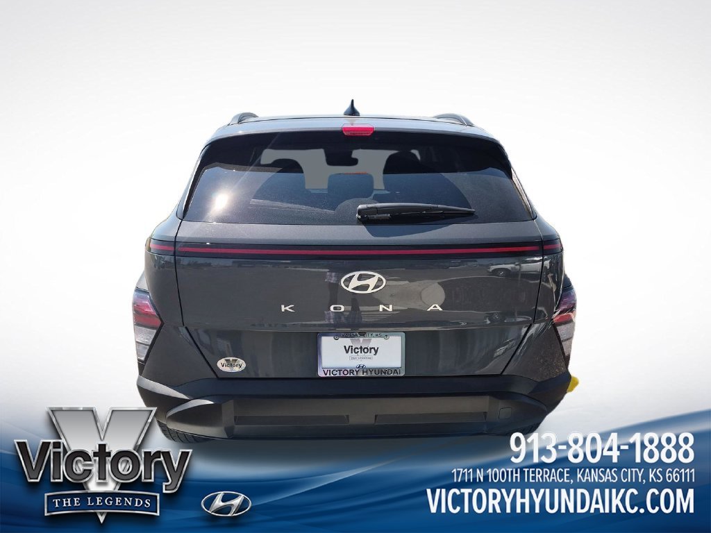 Certified Used 2025 Gray Hyundai SEL image 4