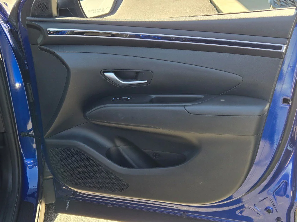 Used 2024 Blue Hyundai SEL image 5