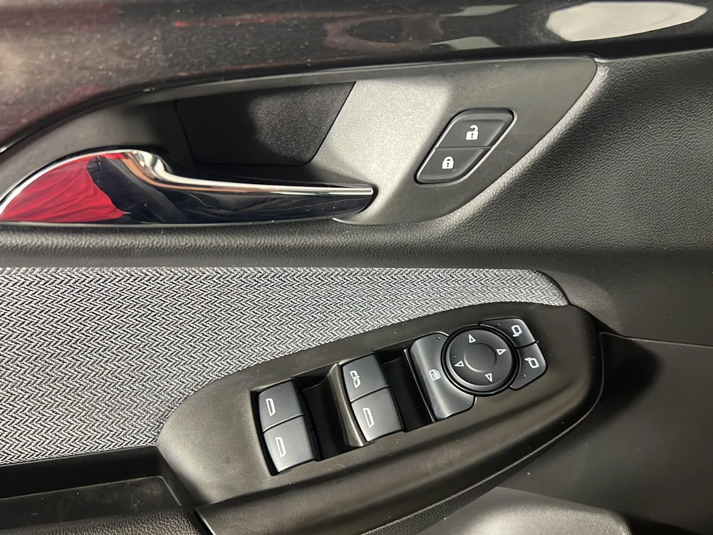 Used 2025 Mosaic Black Metallic Chevrolet LS image 21