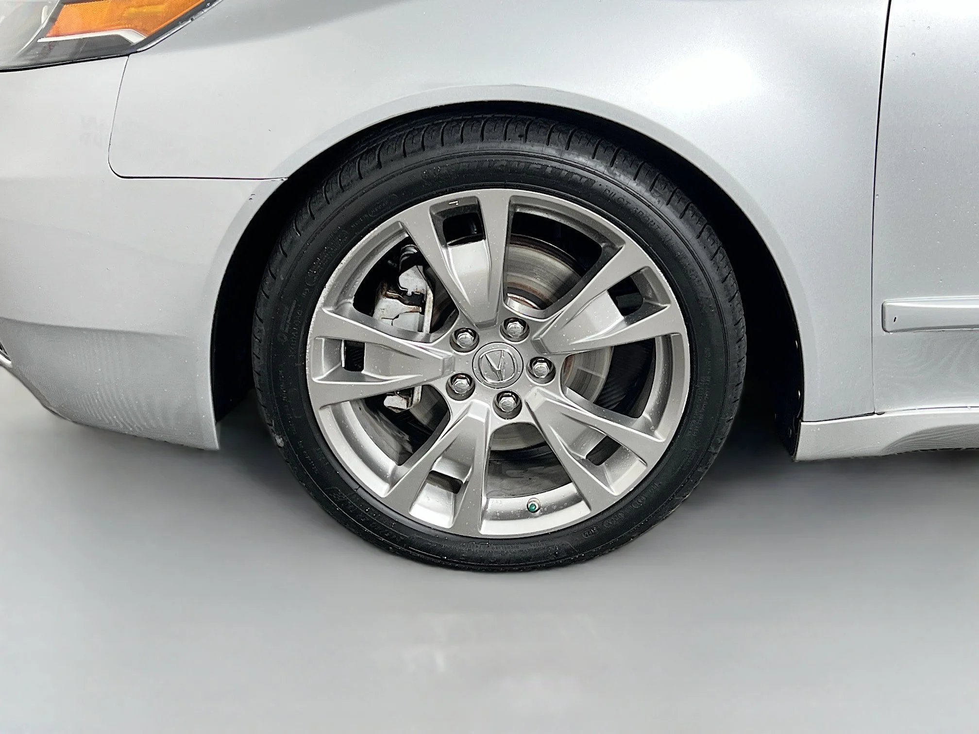 Used 2012 Silver Acura ADVANCE AUTO image 10