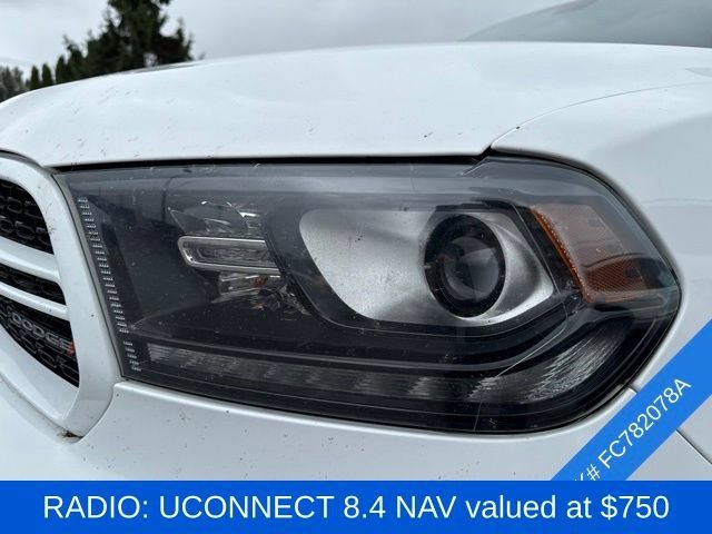 Used 2015 Bright White Clearcoat Dodge R/T image 4