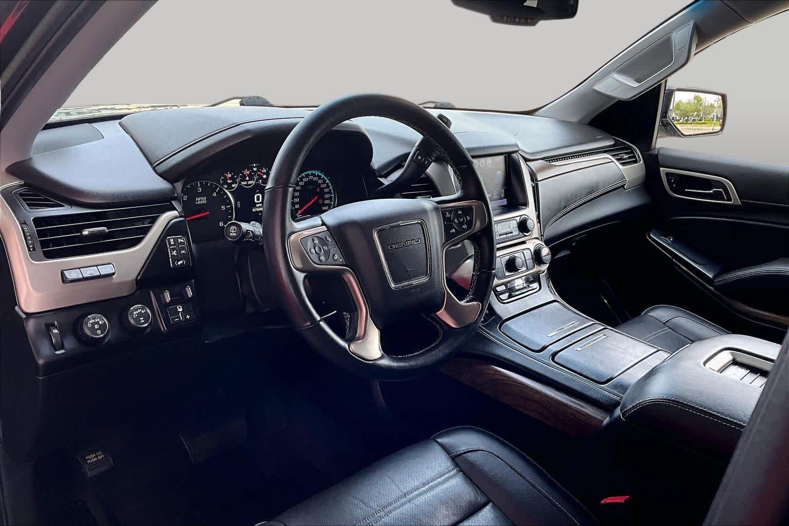 Used 2019 Onyx Black GMC Denali image 18