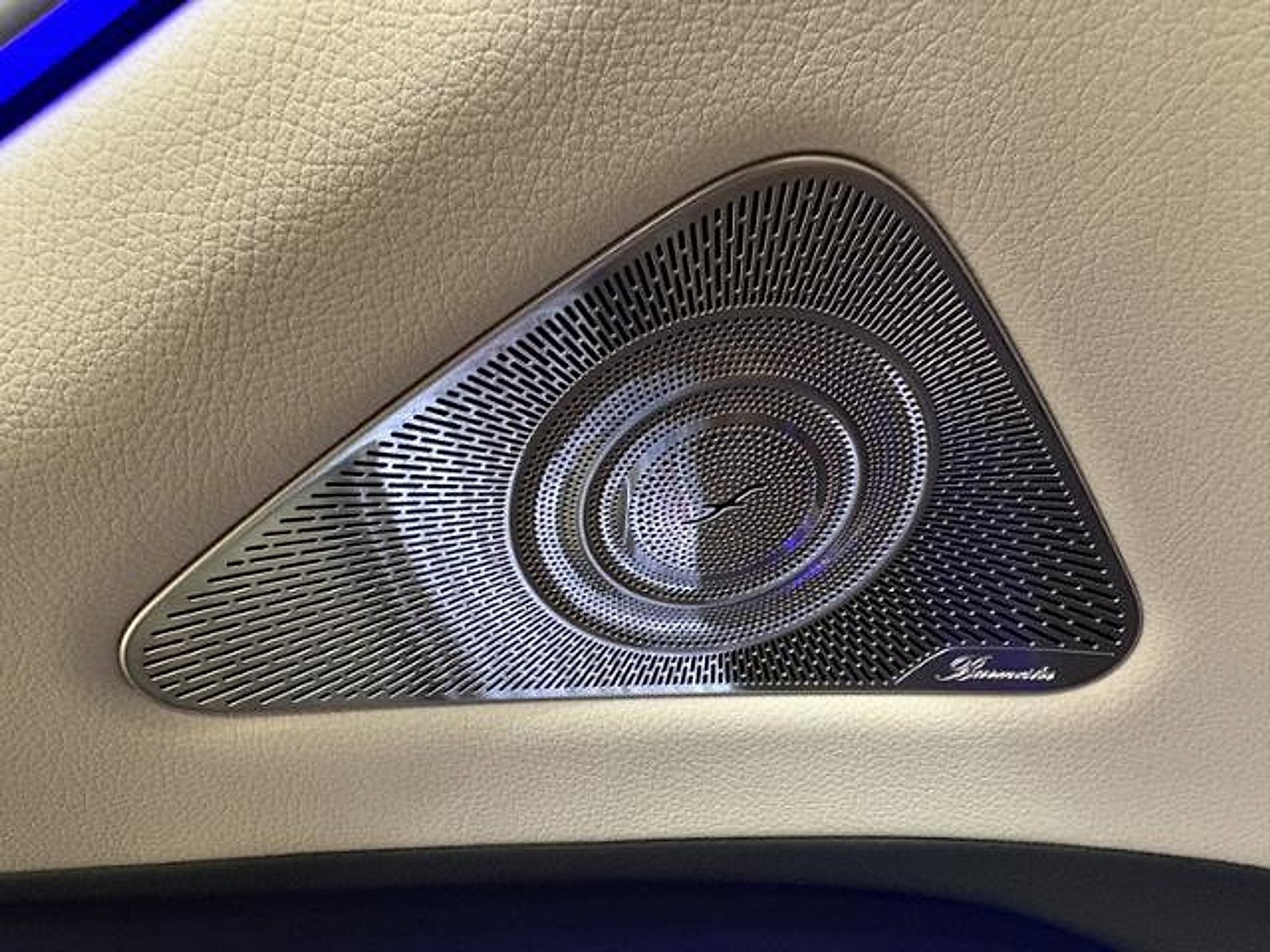 New 2026 Emerald Green Metallic Mercedes-Benz 4MATIC® image 51