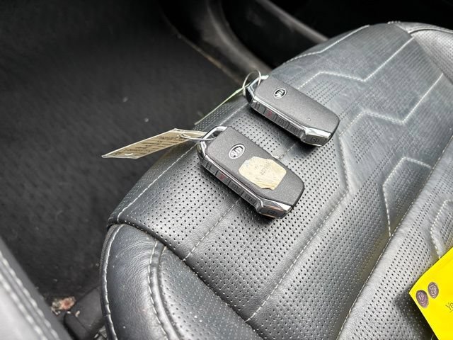 Used 2020 Gravity Grey Kia SX image 22