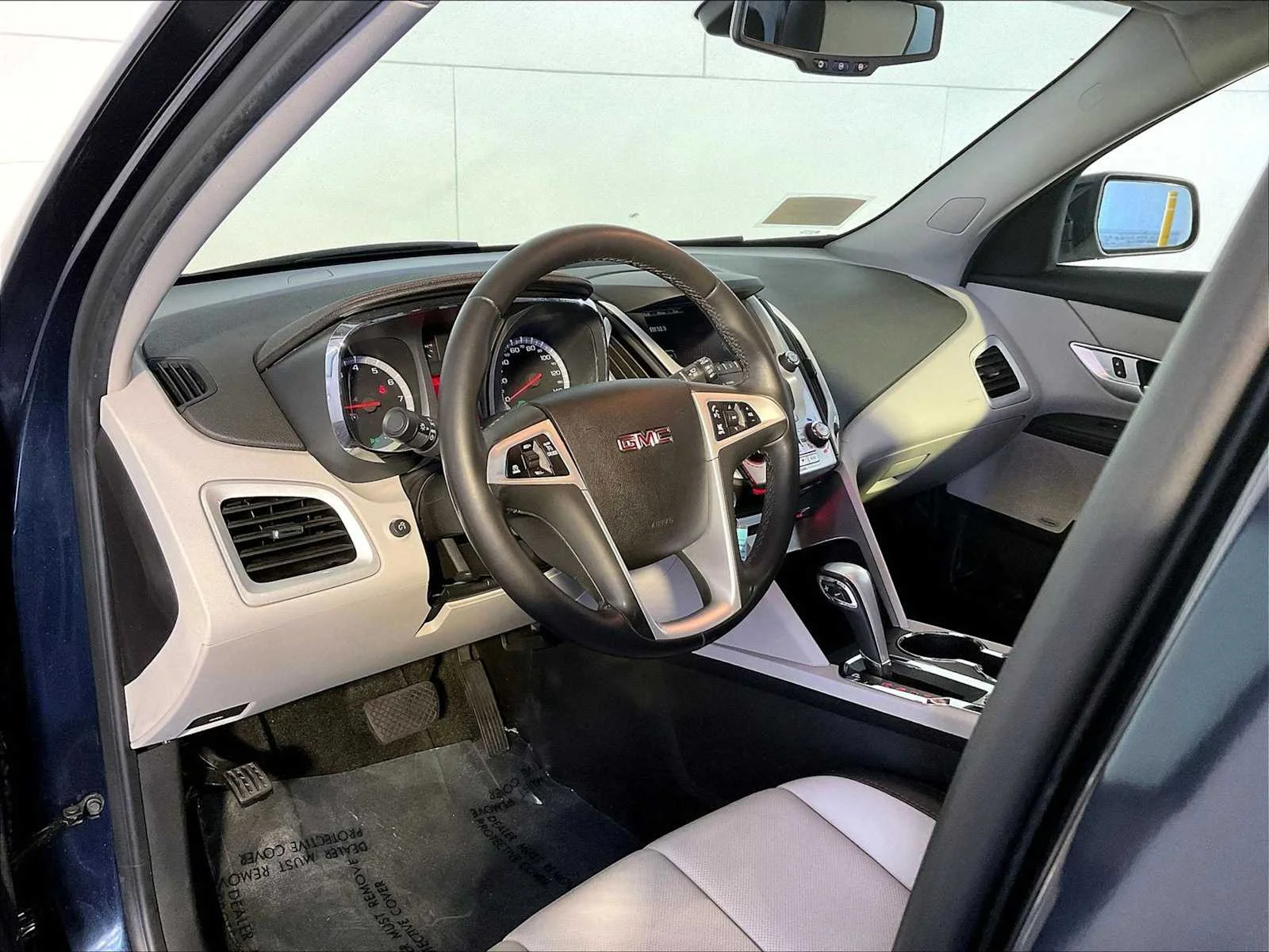 Used 2015 Dark Sapphire Blue Metallic GMC SLT image 4