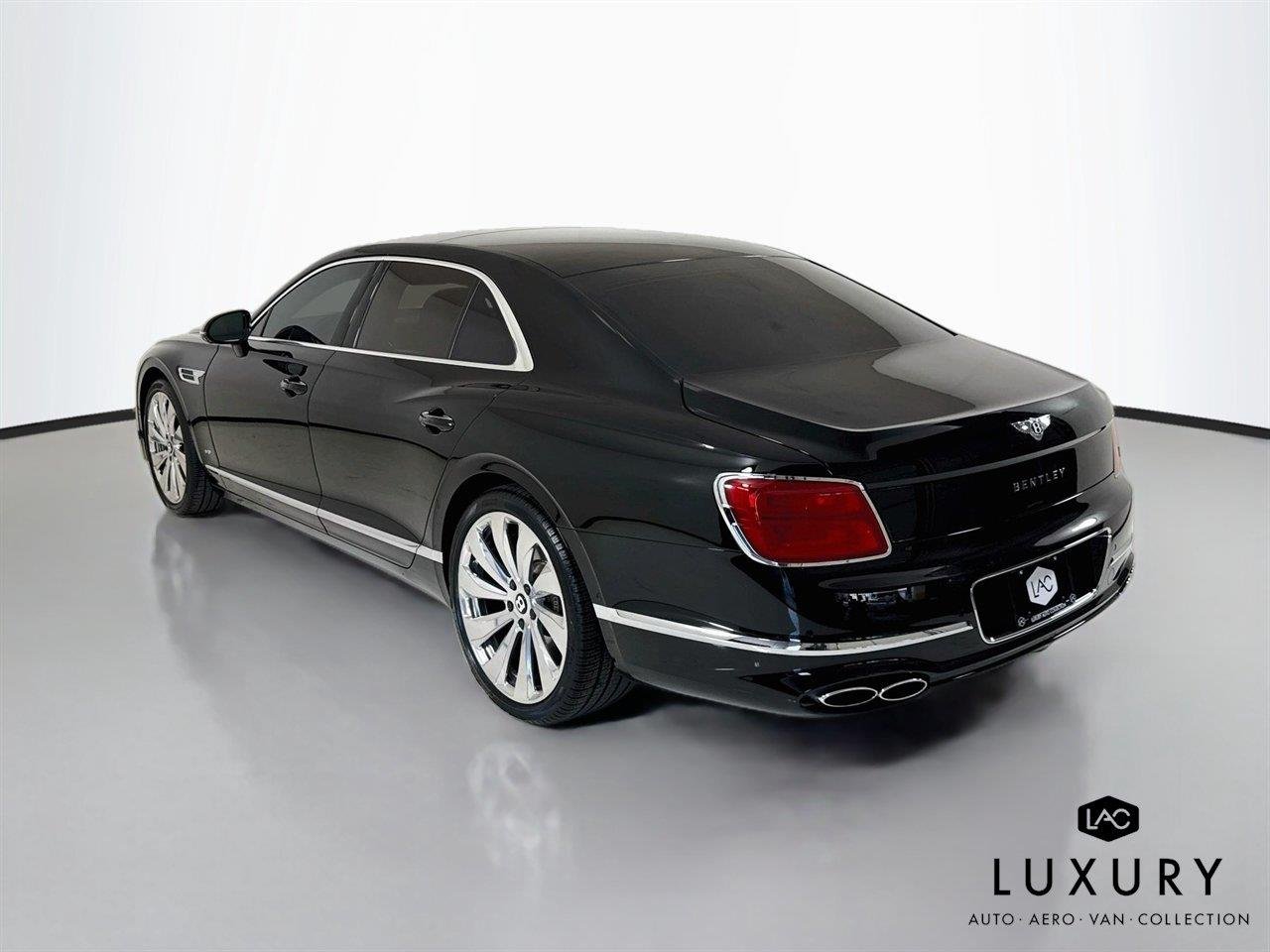 Used 2022 Beluga Bentley V8 | Mulliner Interior | Chrome 23