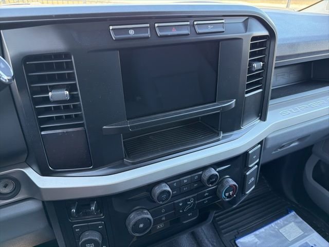 New 2024 Oxford White Ford F-550® XL image 16