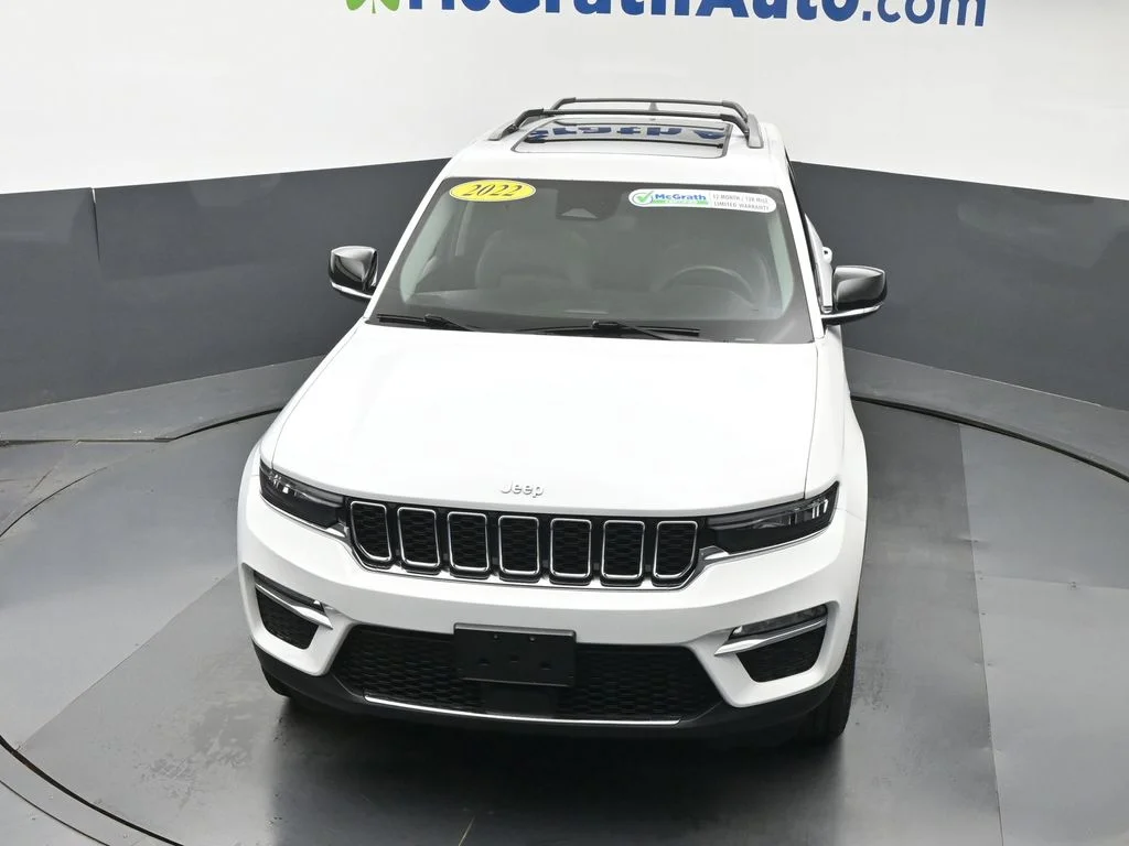 Used 2022 White Jeep 4xe image 28