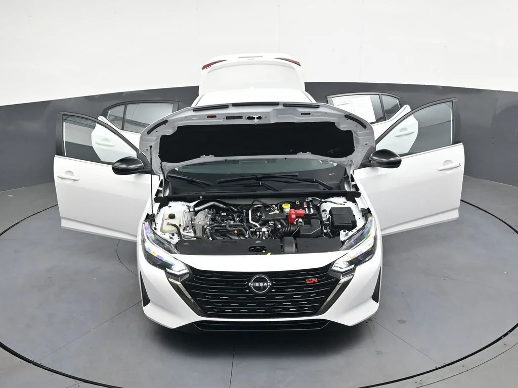 Used 2025 White Nissan SR image 51