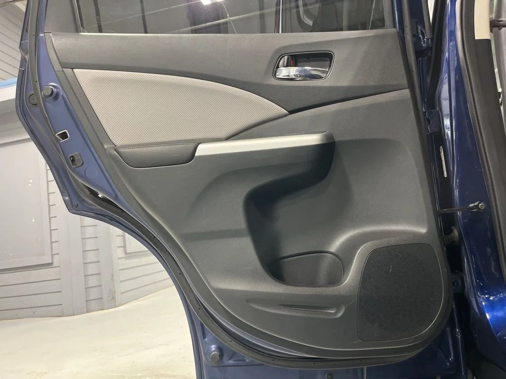 Certified Used 2016 Obsidian Blue Pearl Honda Touring image 28