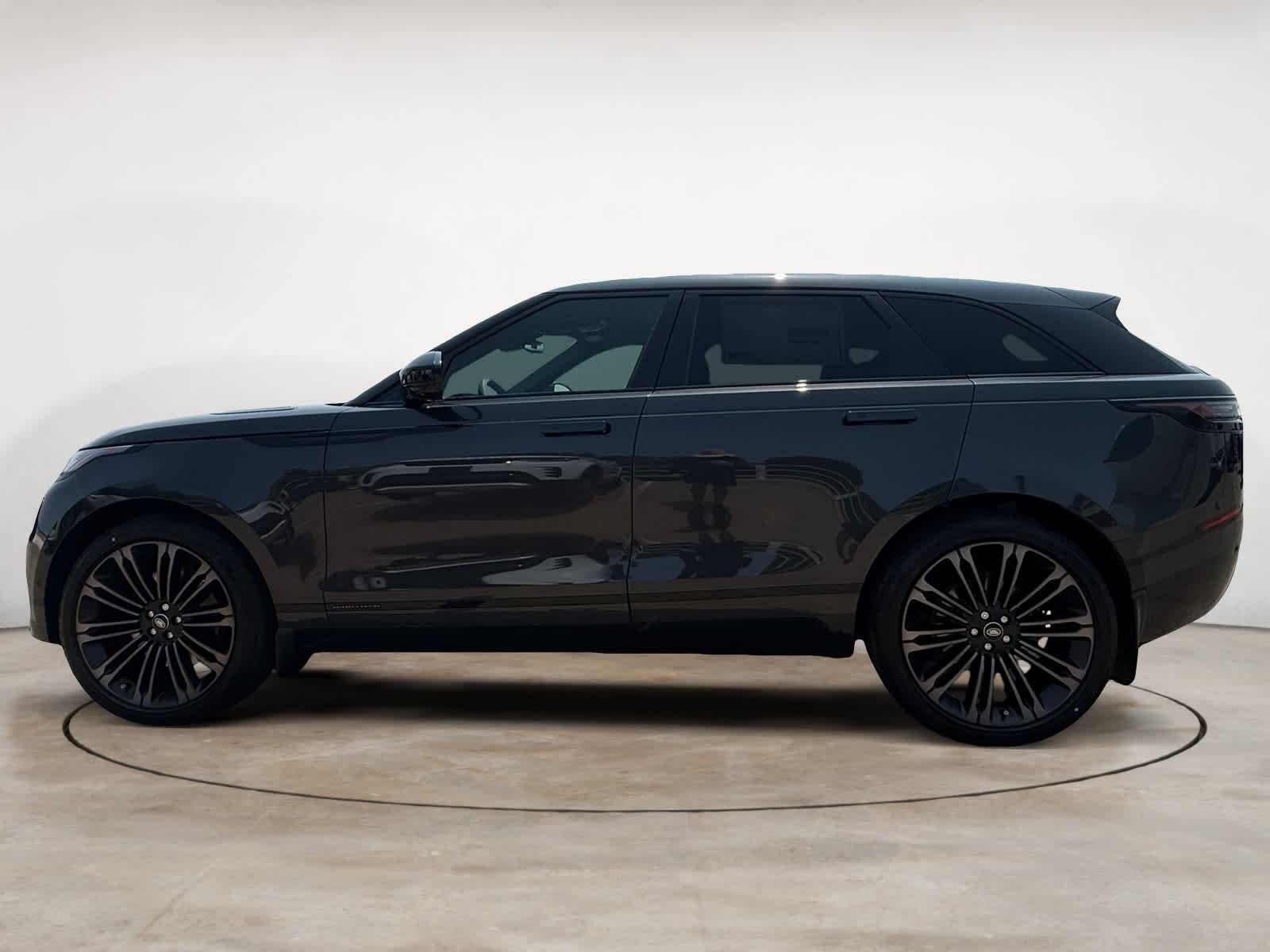 New 2026 Carpathian Grey LAND ROVER  image 2