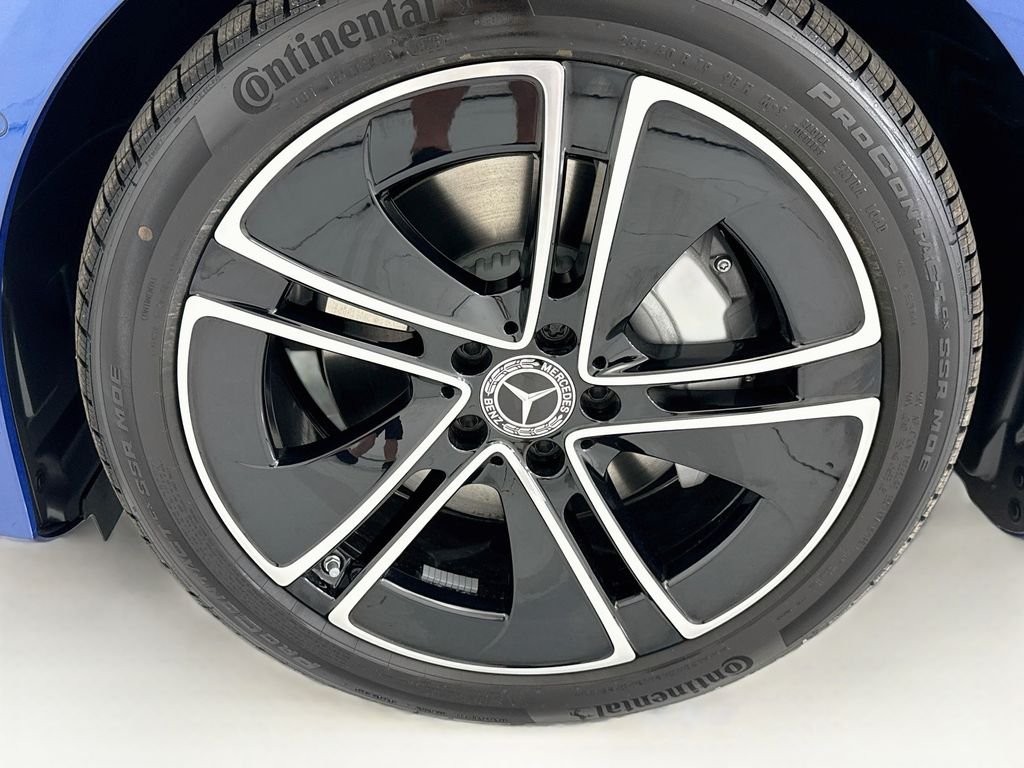 New 2027 Starling Blue Metallic Mercedes-Benz CLE 300 image 26