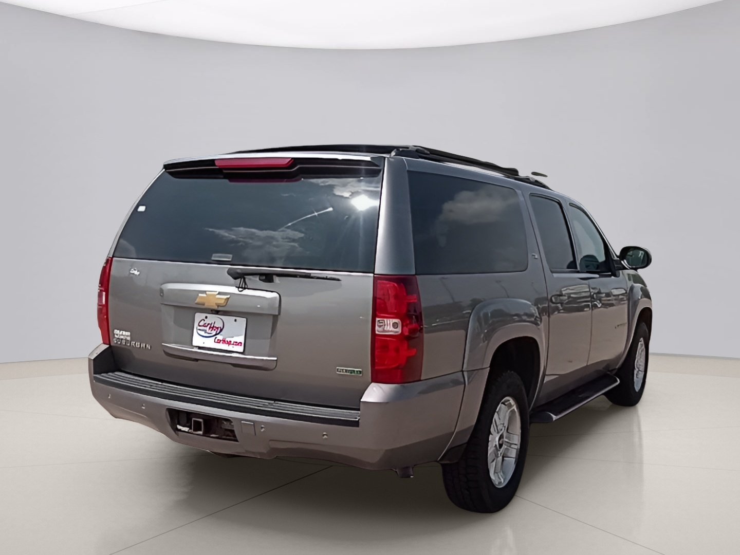 2012 Chevrolet Suburban LT - Photo 7