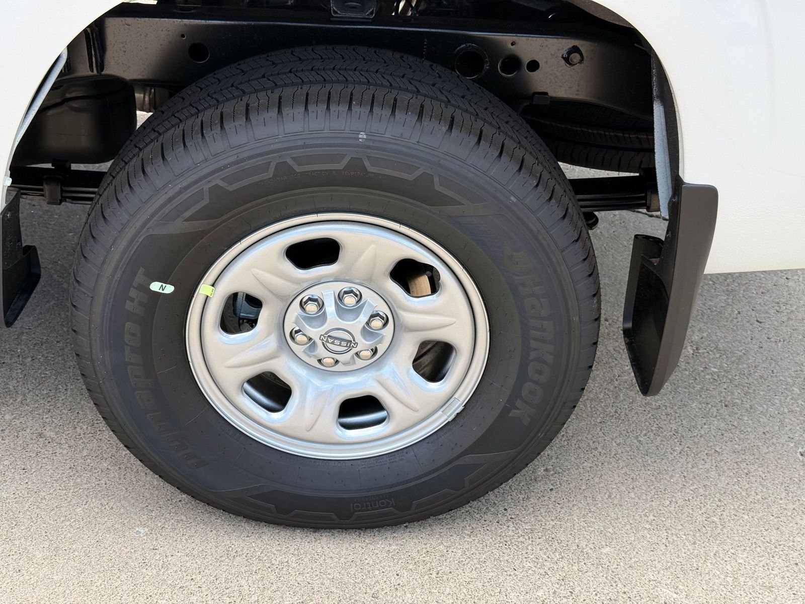 New 2026 Glacier White Nissan King Cab® S image 10