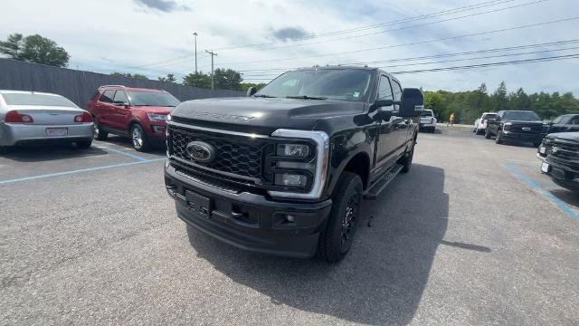 New 2026 Agate Black Metallic Ford F-350® Lariat® image 34