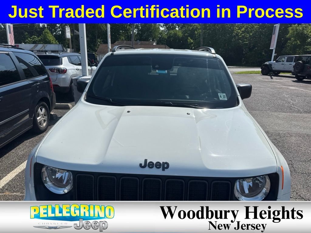 Used 2021 White Jeep Latitude image 2