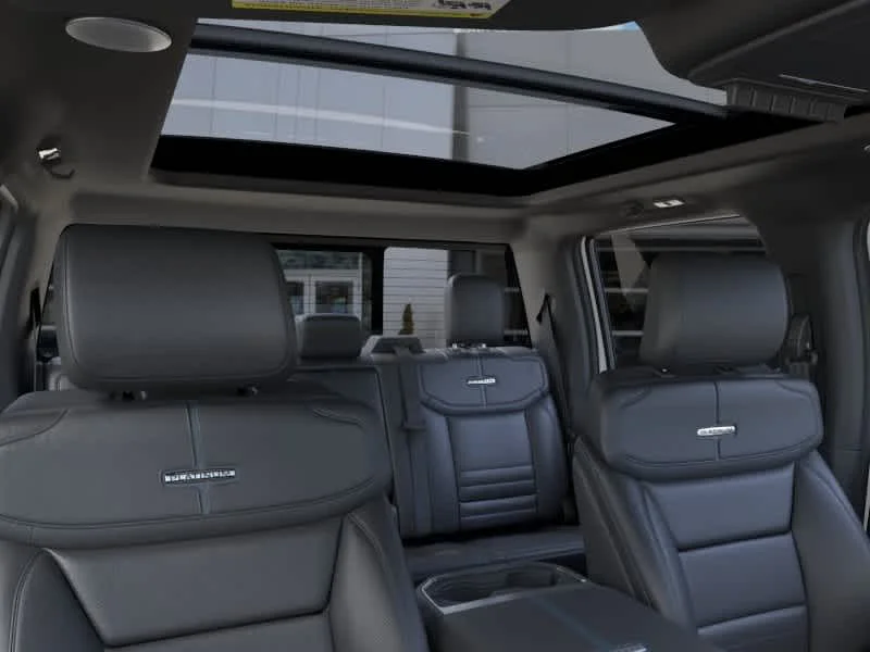 New 2026 Star White Metallic Tri-Coat Ford F-250® Platinum® image 22