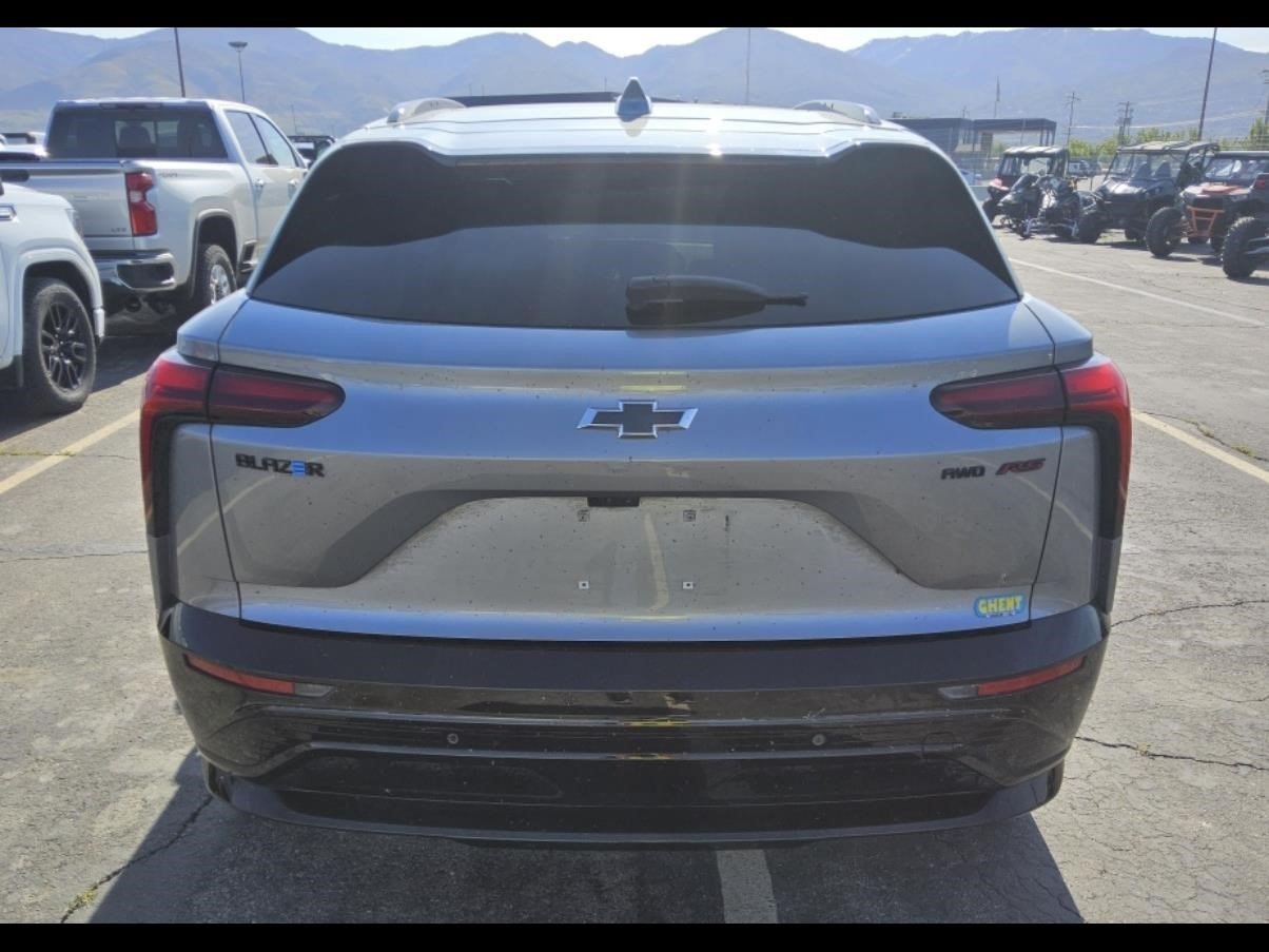 Used 2025 Chevrolet Blazer EV RS with VIN 3GNKDJRJ9SS143403 for sale in Culver City, CA