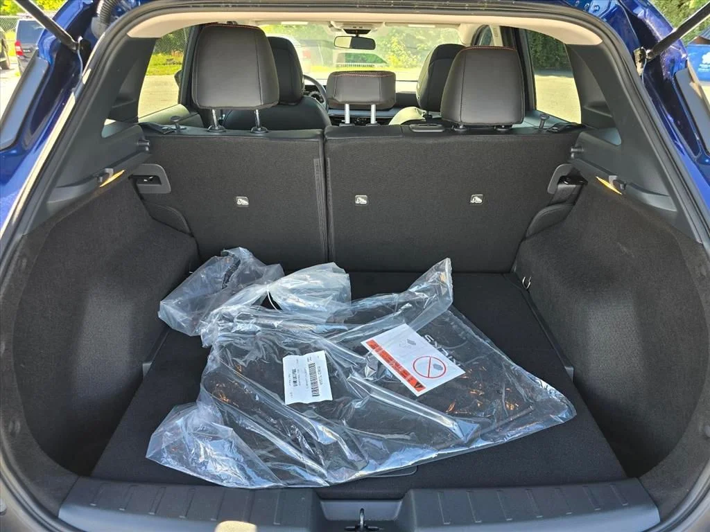 Used 2025 Blue Nissan SR image 26