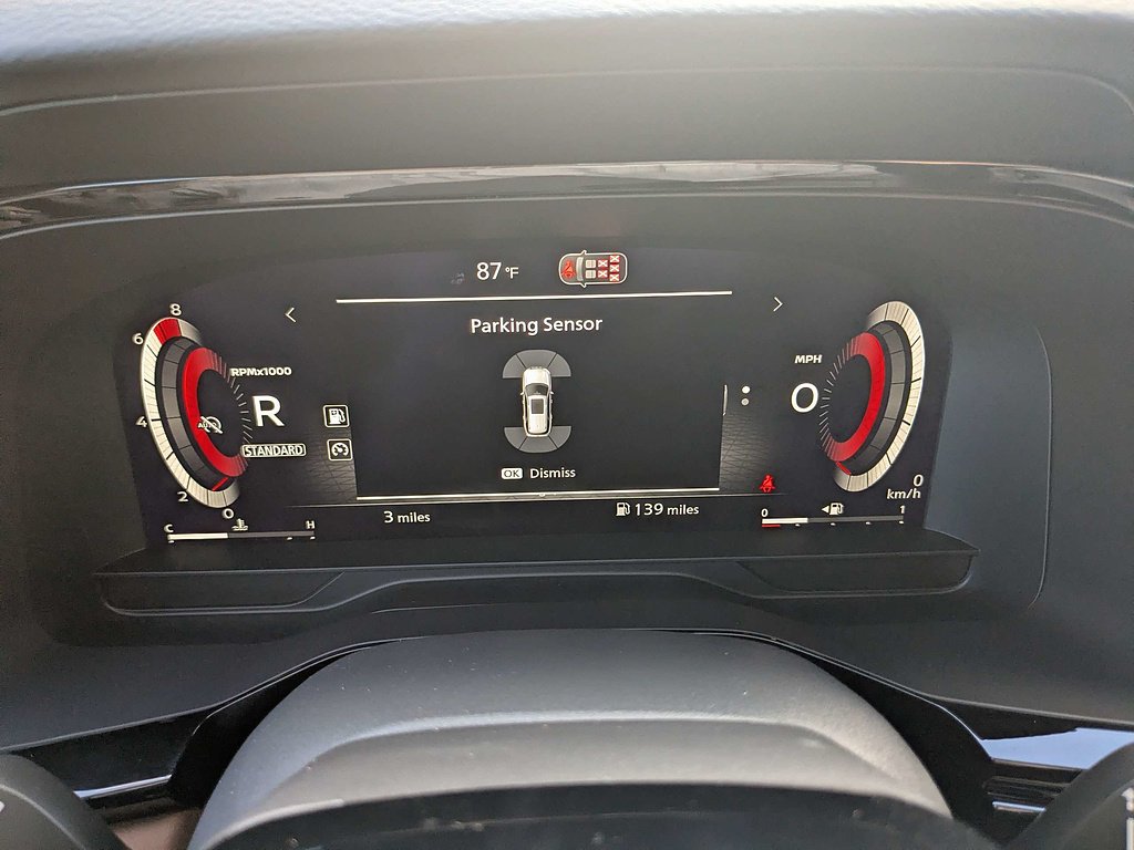 New 2026 Boulder Gray Pearl / Super Black Two-tone Nissan Platinum image 31