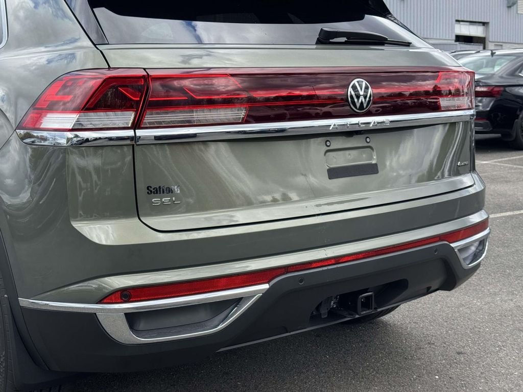 New 2026 Green Volkswagen 2.0T SEL image 11