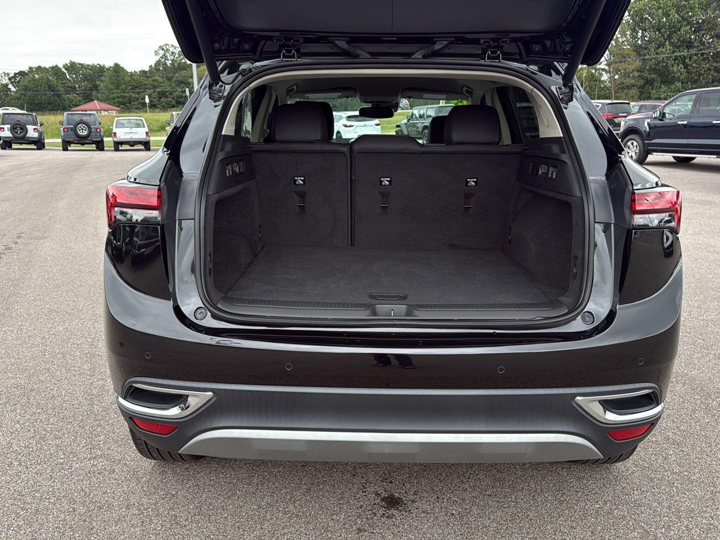 2023 Buick Envision Essence - Photo 14