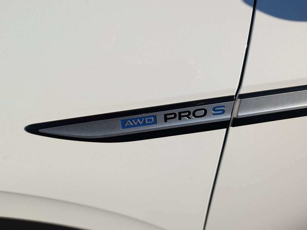 Used 2021 Volkswagen ID.4 PRO S with VIN WVGGNPE29MP058040 for sale in San Diego, CA