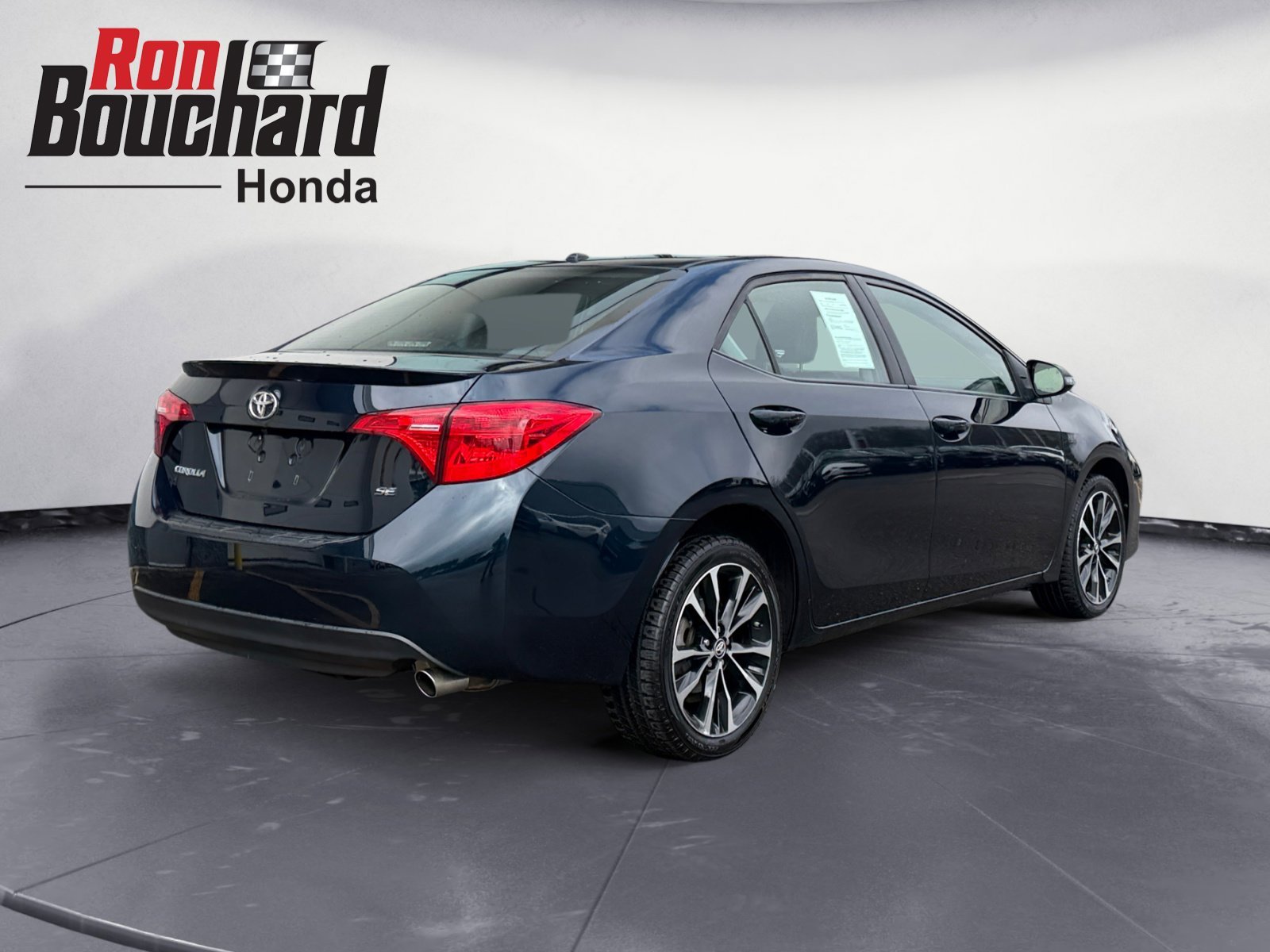 Used 2019 Toyota Corolla SE with VIN 2T1BURHE3KC199913 for sale in Lancaster, MA