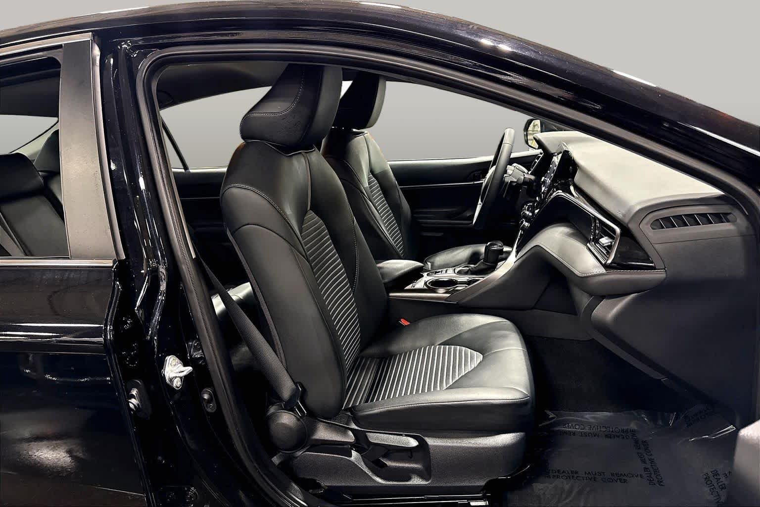 Used 2024 Midnight Black Metallic Toyota SE image 9