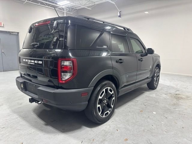 Used 2022 Black Ford Outer Banks image 5