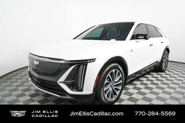 Certified Used 2024 Crystal White Tricoat Cadillac Sport 2 image 31