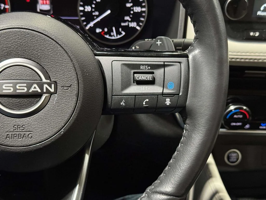 Certified Used 2023 Super Black Nissan SL image 17