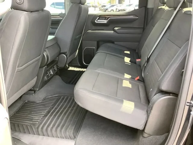 Certified Used 2026 Titanium Rush Metallic GMC SLE image 13