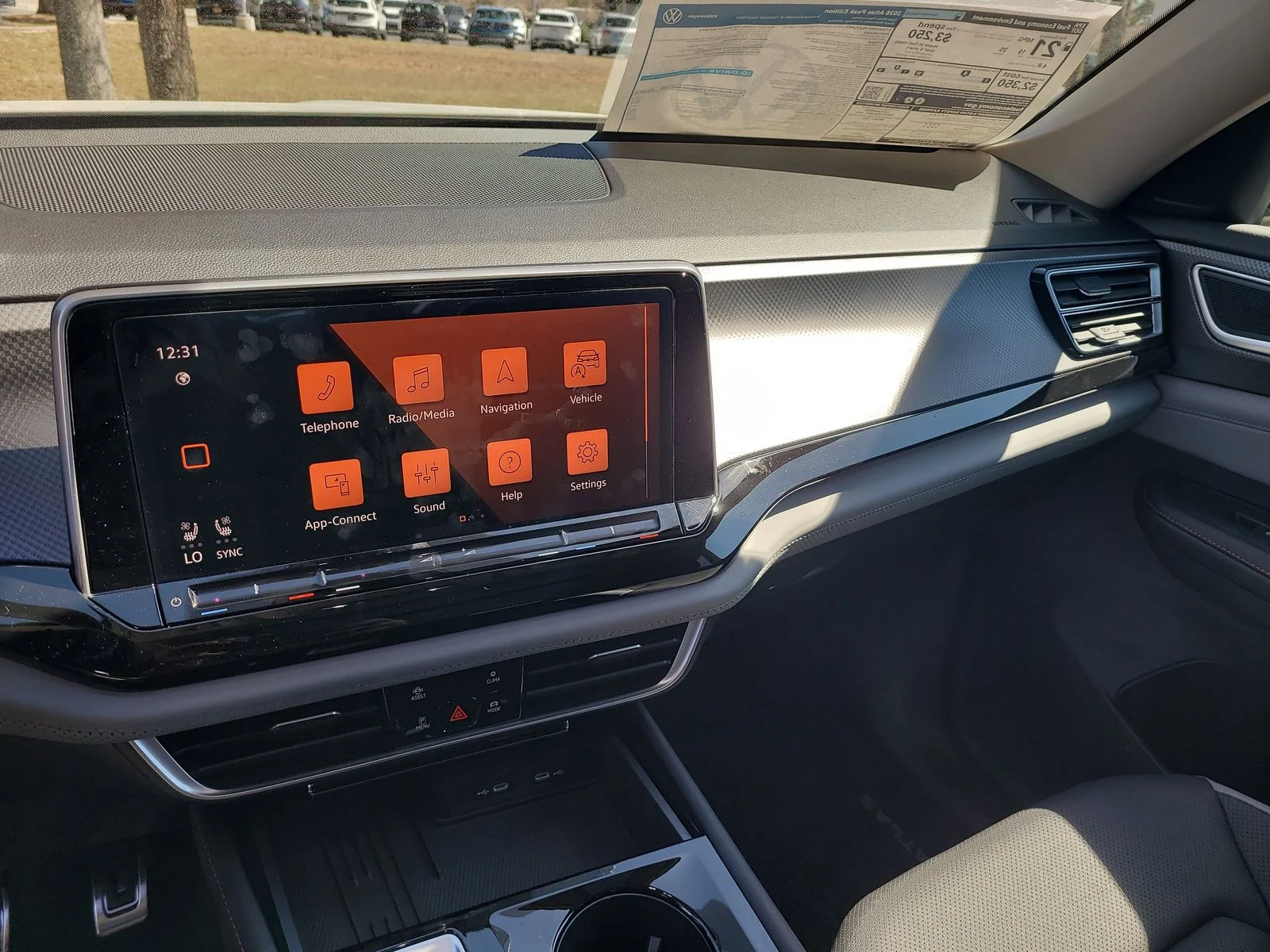 New 2026 Opal White Pearl Volkswagen 2.0T Peak Edition image 22