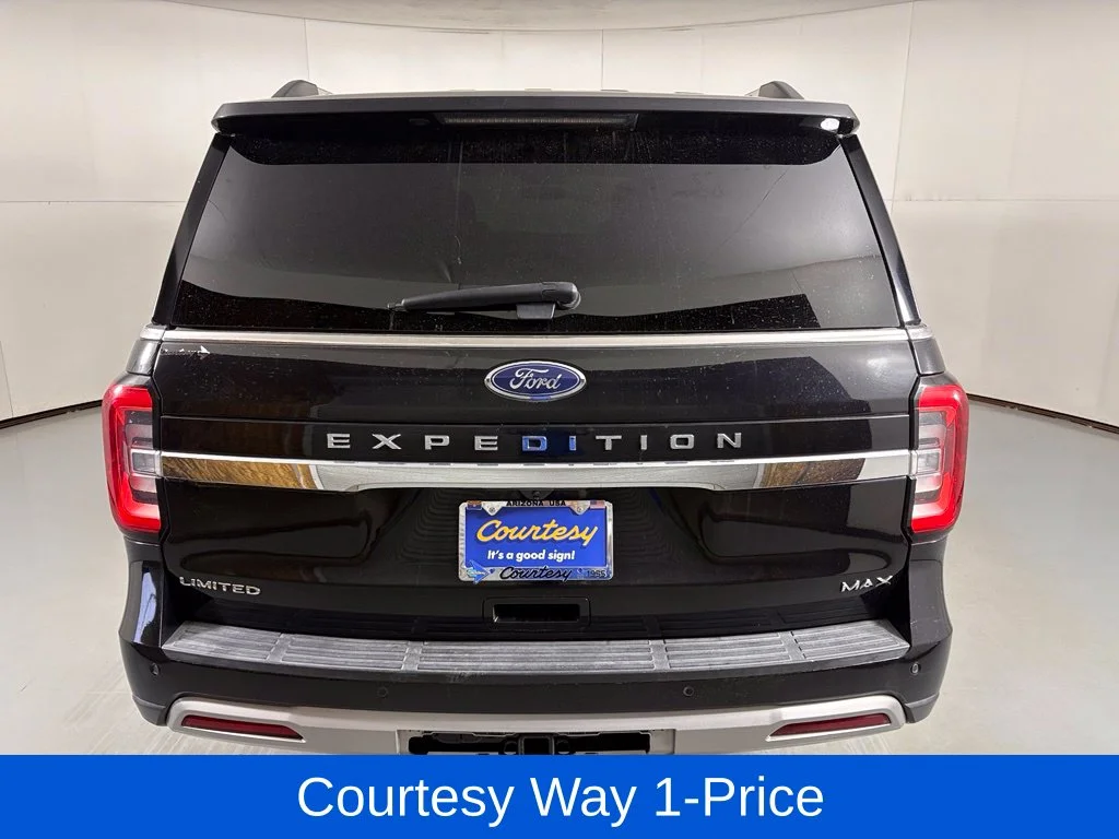 Used 2022 Black Ford Limited image 9