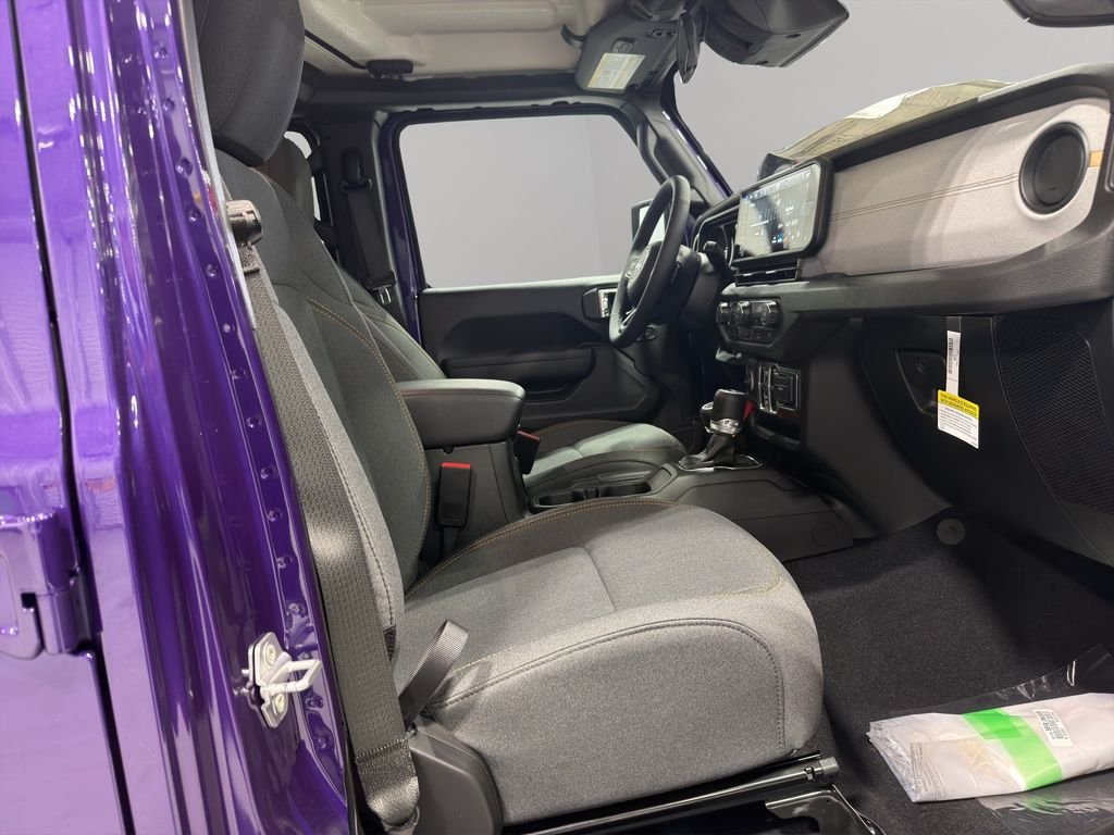 New 2026 Reign Jeep Sport S image 17