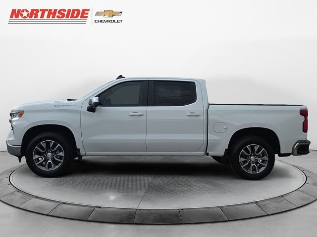 New 2026 Summit White Chevrolet LT image 5
