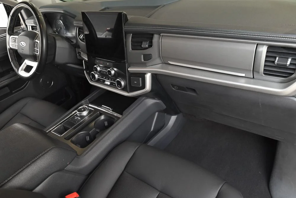 Used 2024 Black Ford XLT image 16