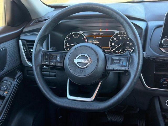 Used 2023 White Nissan SV Intelligent AWD image 12