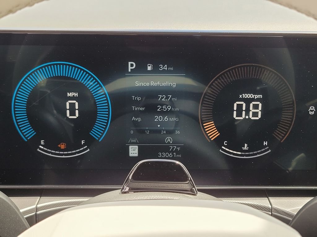 Certified Used 2025 Black Hyundai SEL image 24
