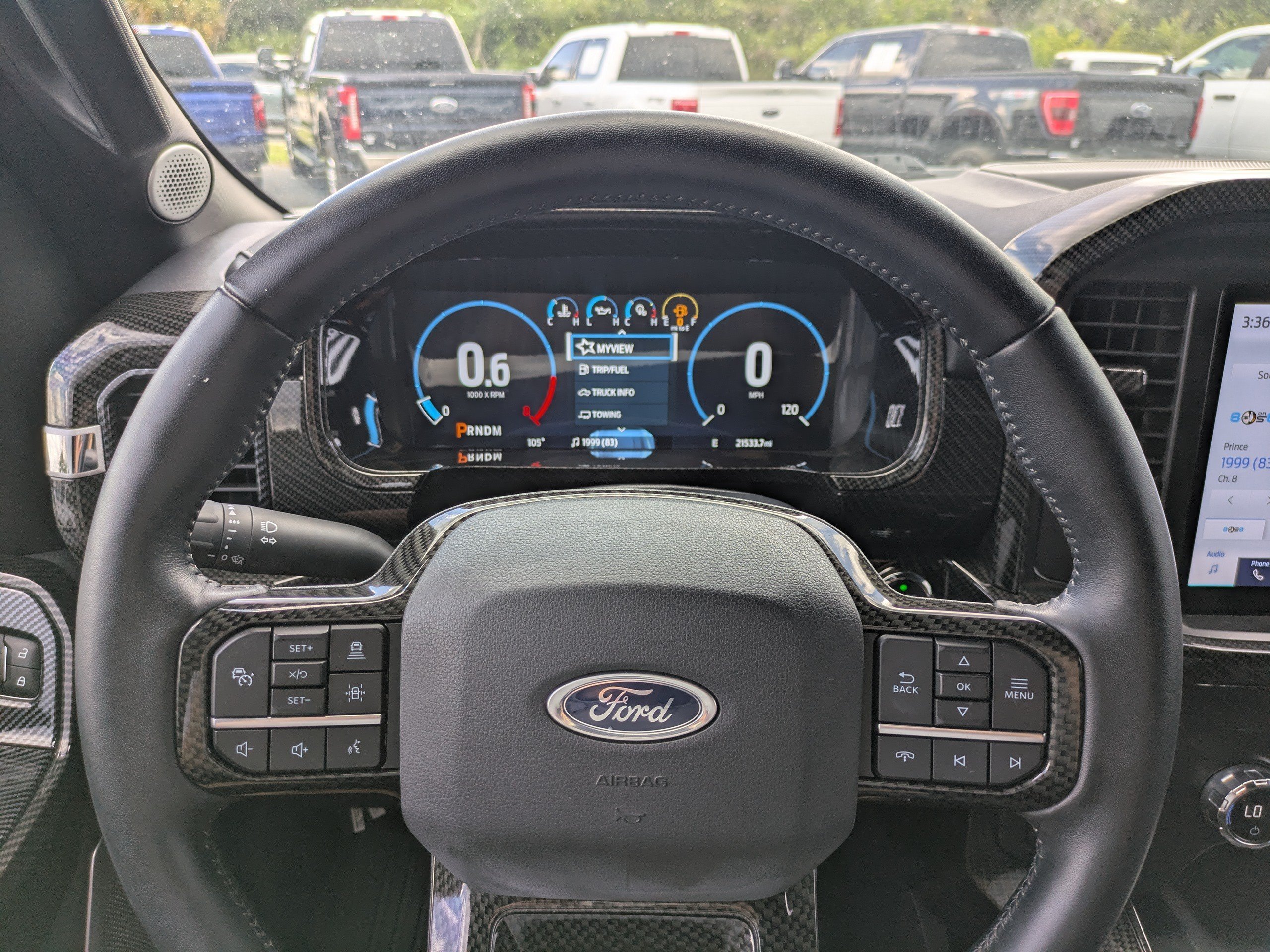 Used 2021  Ford LARIAT image 24