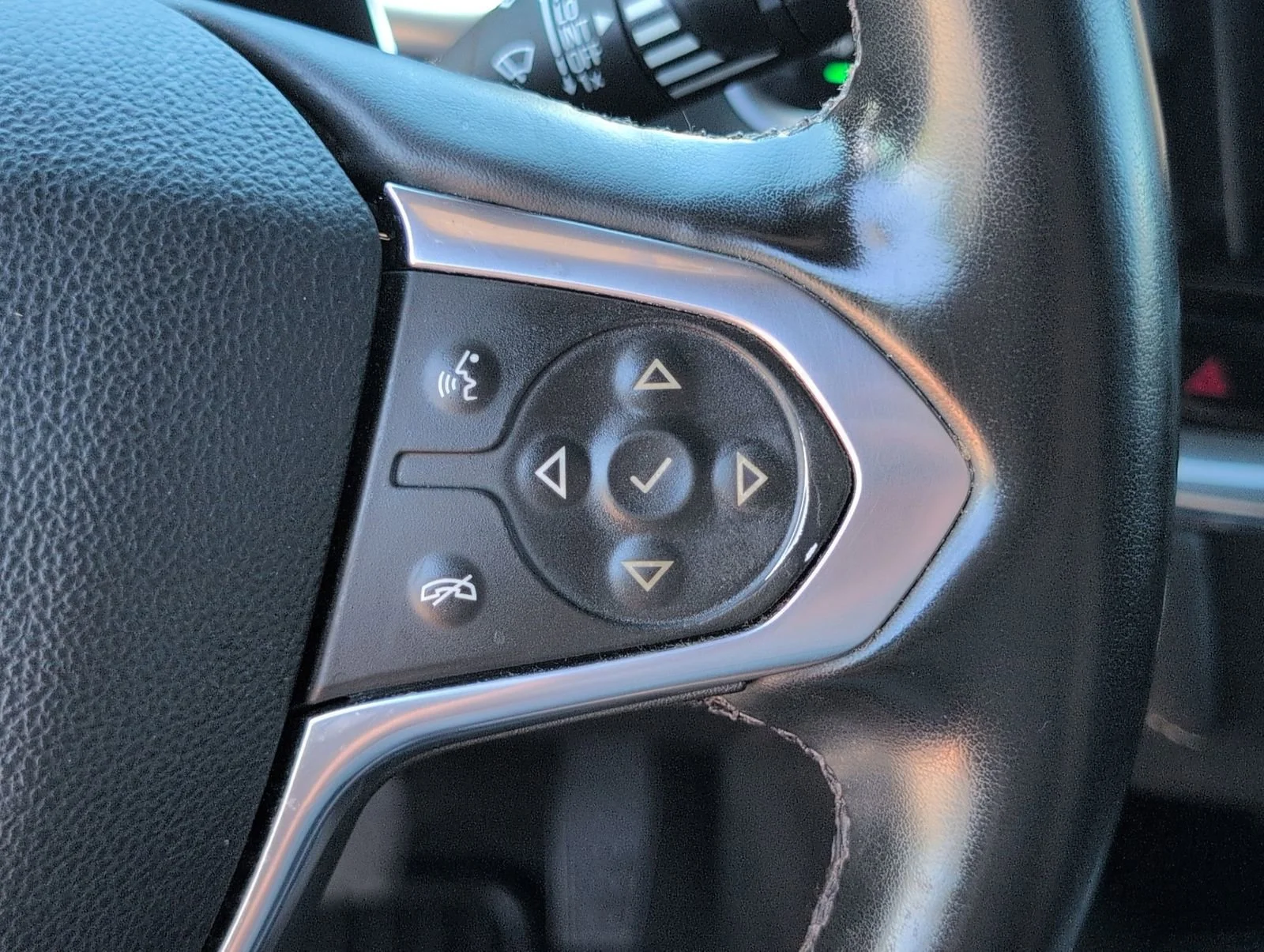 Used 2023 Mosaic Black Metallic Chevrolet Premier image 26