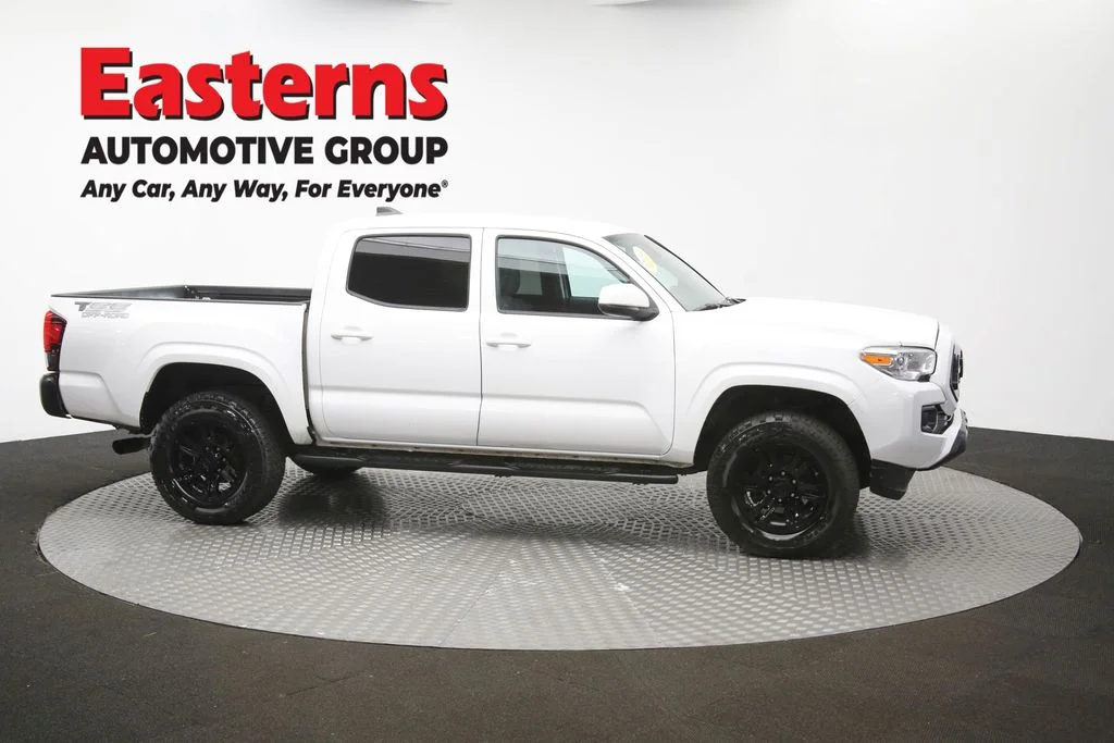 Used 2021 White Toyota SR image 46