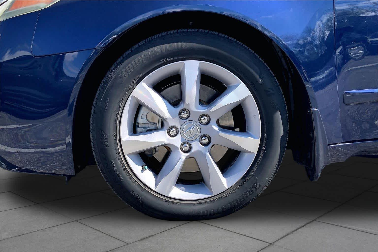 Used 2013 Fathom Blue Pearl Acura  image 8
