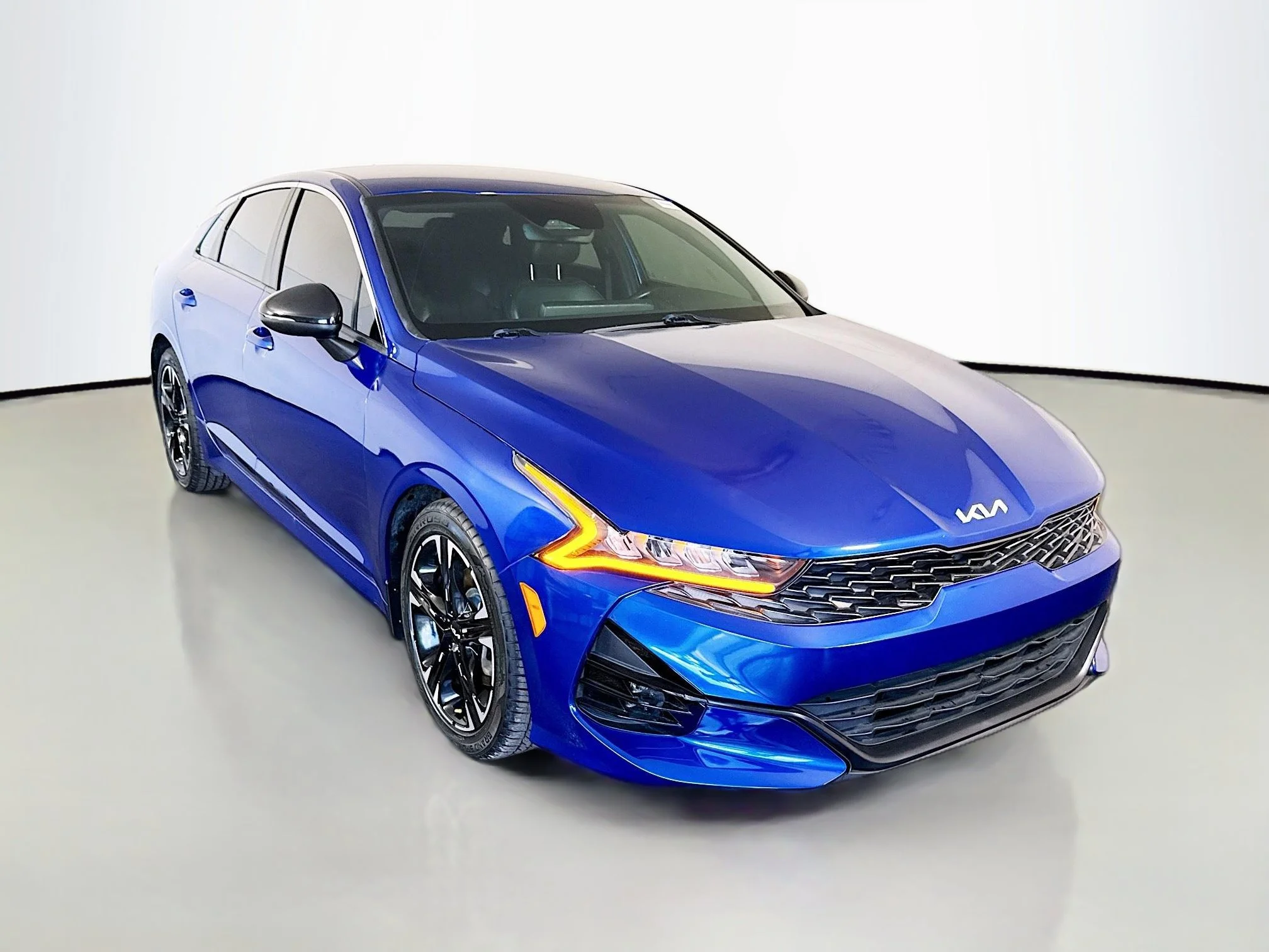 2022 Kia K5 GT-Line FWD photo