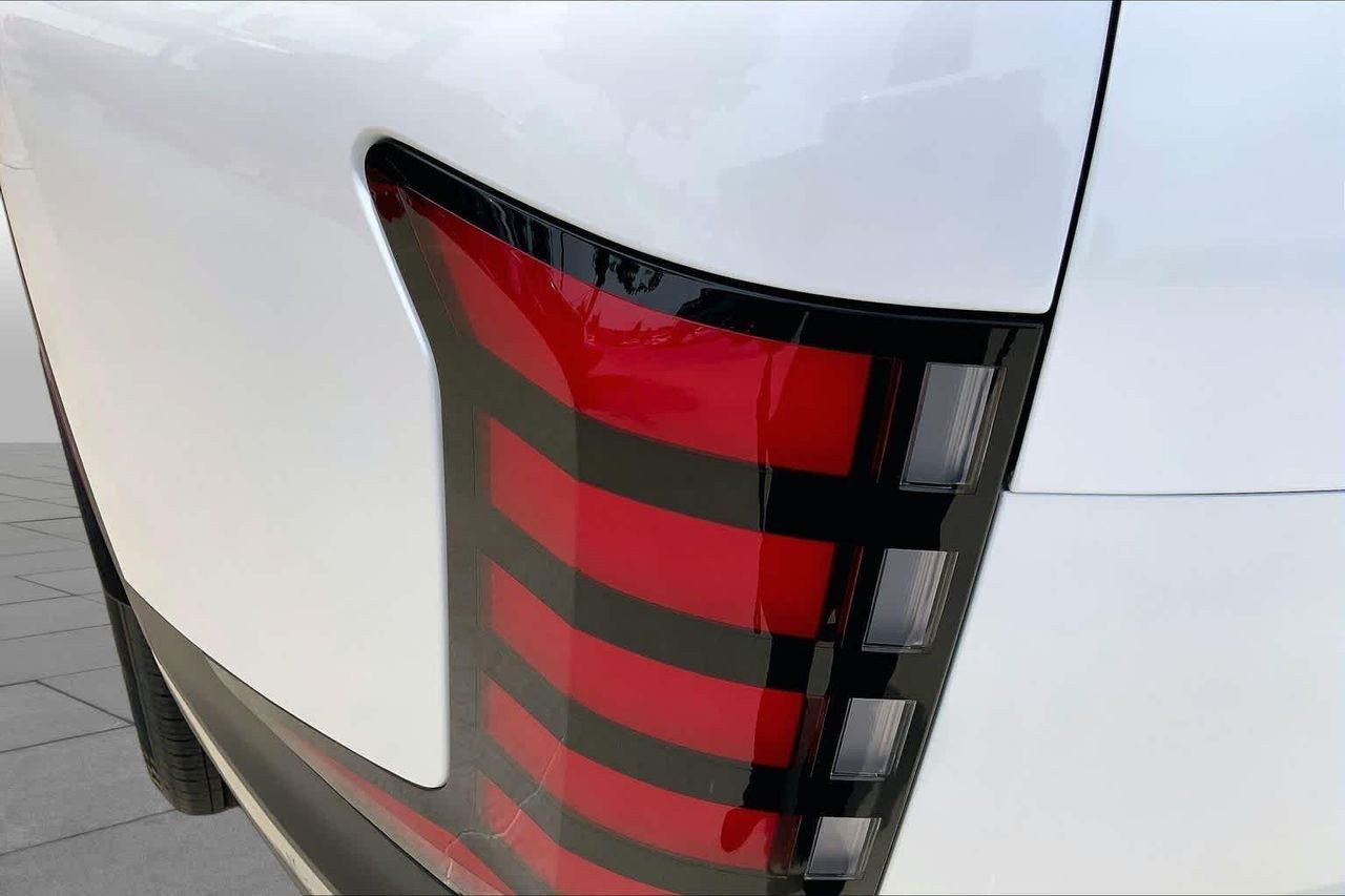 New 2026 Creamy White Pearl Hyundai SEL Premium 7P image 14