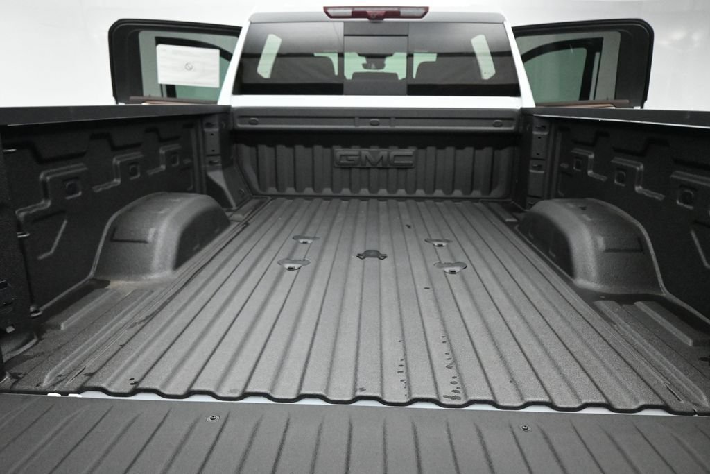 2026 GMC Sierra 3500HD Denali - Photo 25