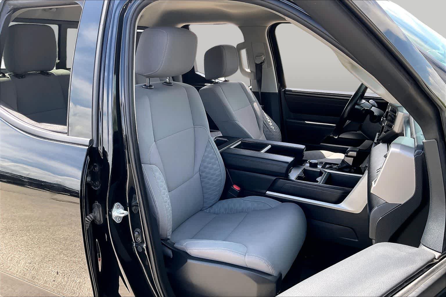 2023 Toyota Tundra SR5 - Photo 10