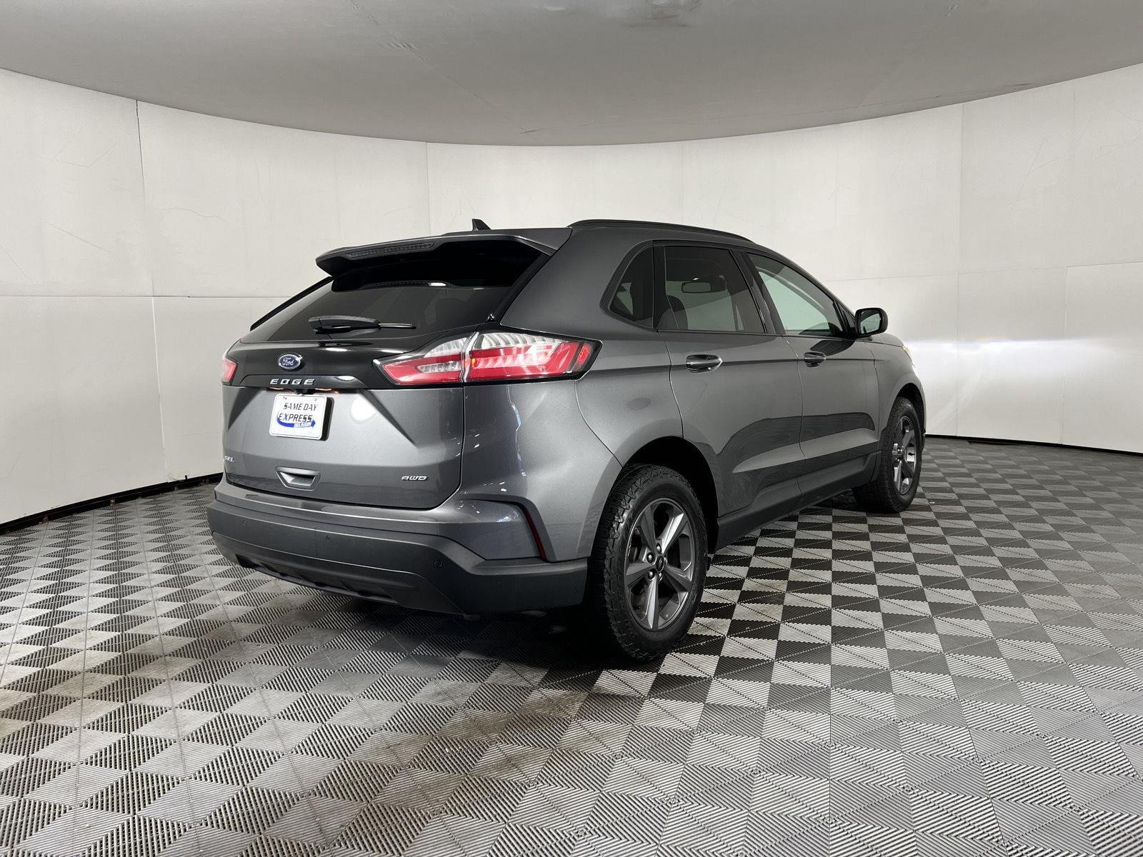 Used 2023 Carbonized Gray Ford SEL image 8